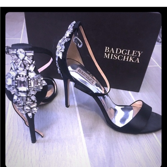 Badgley Mischka Shoes - Badgley Mischka Bartley Rhinestone Black Heels
